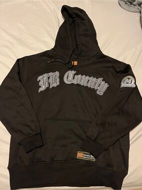 FB County Black Graphic Pullover Hoodie